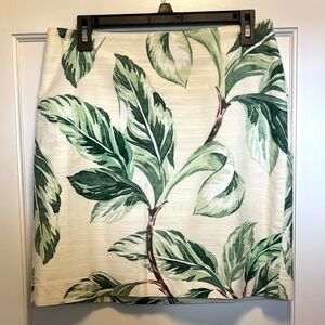 Ann Taylor Green Leaf Print Floral Skirt Size 6